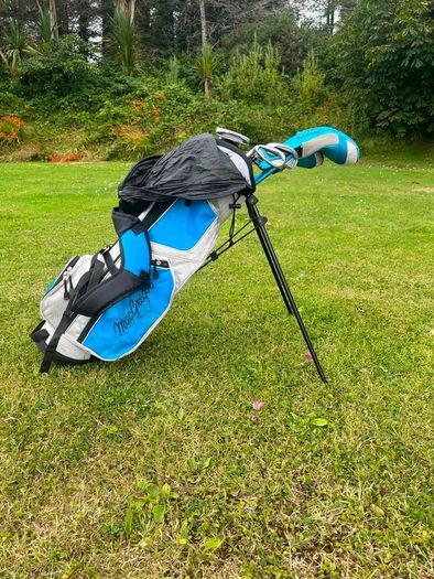 Junior left handed Golf set