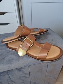 River island sandles
