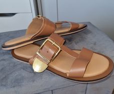 River island sandles