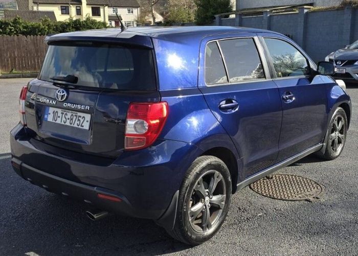 Toyota Urban Cruiser 2010
