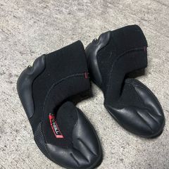 O'Neills Kids winter wetsuit boots size 13