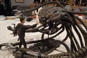 Mcfarlane Matrix Neo &amp; Sentinel with base