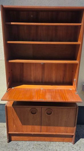 Mid Century Modern unit