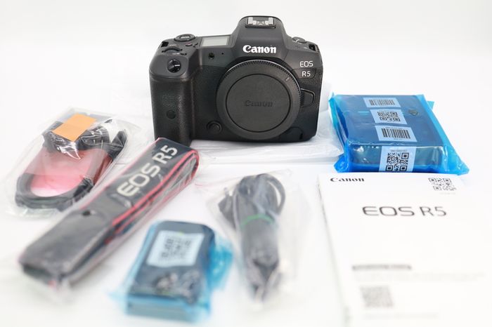Canon Eos R5 Mirrorless Digital Camera #0509