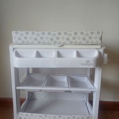 baby changing unit
