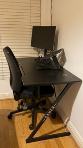 Workstation available with Samsung monitor
