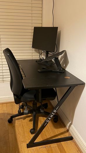 Workstation available with Samsung monitor