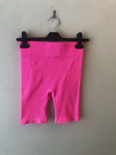 New pink shorts (XS)