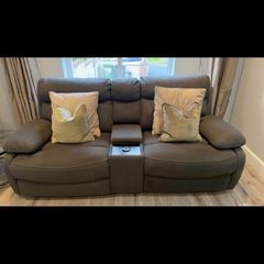 10 month old Harvey Norman 3 and 2 seater reclining sofa set
