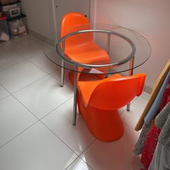 Coffee table and chairs