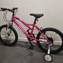 Girl bike 20inch stabilisers Image 6