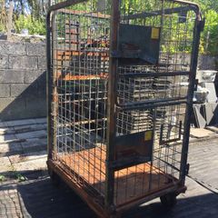 Roller cage trolley