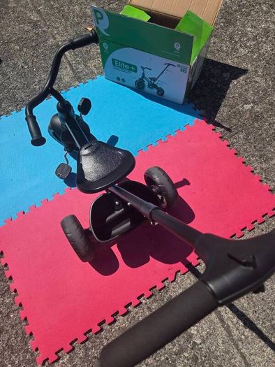 Trike with Parent Handlebar