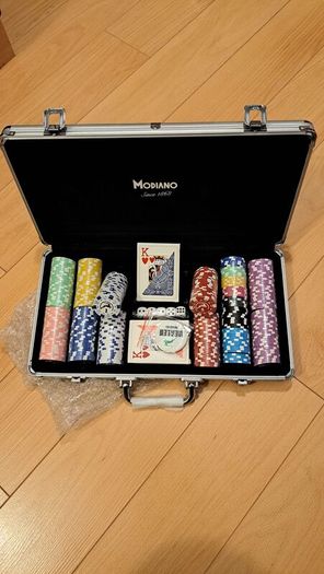 Modiano 300 Poker Chip Set