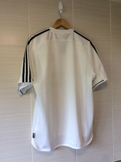 Real Madrid Jersey. Official Adidas Mens Home Jersey Season 2003-2004. Original From The Time. Not A Modern Day Remake.