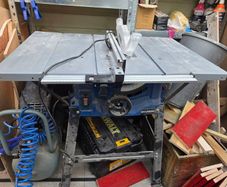 Table saw Hyundai used handfull times