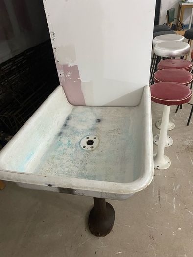 french enamel communal sink for bar/restaurant/