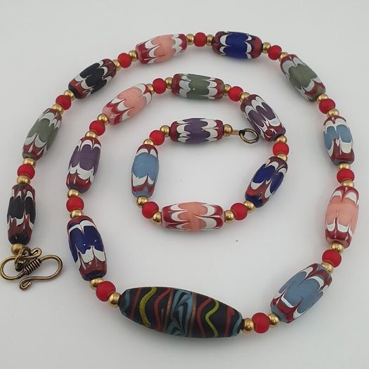 Antique Venetian Style Trade Glass & Venetian WhiteHeart Glass Beads Necklace
