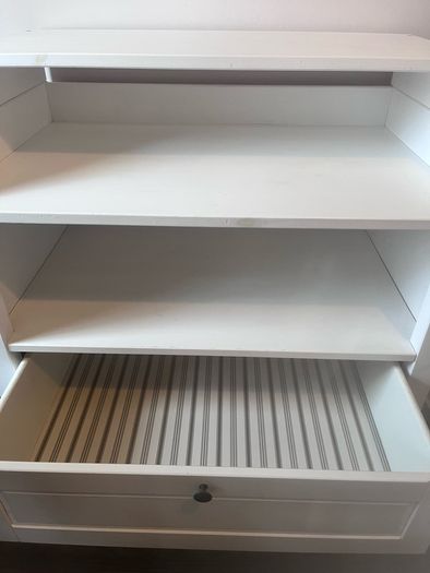 Changing Table & Chest of Drawers