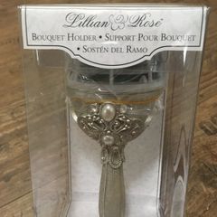 wedding bouquet holder