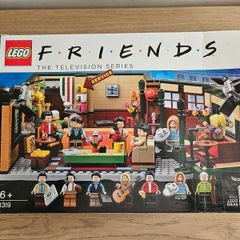lego friends 21319 central perk