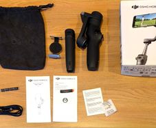 DJI Osmo Mobile 6 smartphone stabiliser
