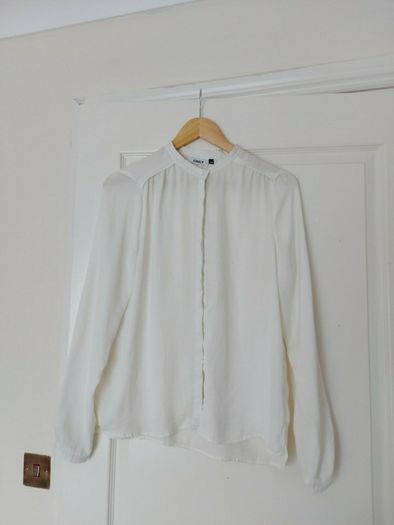 woman blouse