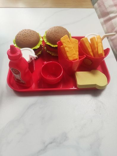 2 Sets Of Kitchen Toys