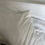 4 Seasons king size luxury duvet - All seasons duvet in very good condition, barely used Image 3