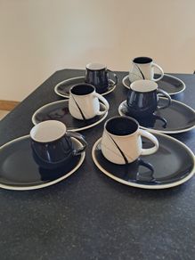 6 Denby oyster buffet saucers and mugs
