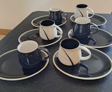 6 Denby oyster buffet saucers and mugs