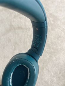 Sony MDR-100ABN wireless Bluetooth noise cancelling headphones.