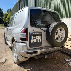 2002 Mitsubishi Pajero