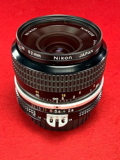 Nikon Ai-s AIS NIKKOR 35mm f/2.8 Wide Angle MF Lens