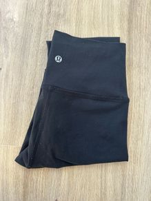 lululemon black leggings