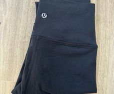 lululemon black leggings