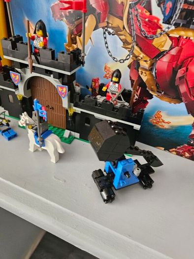 lego Knight's Stronghold 6059