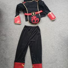 boy's costume. Age 7/8