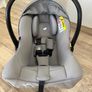 Car seat Image 8