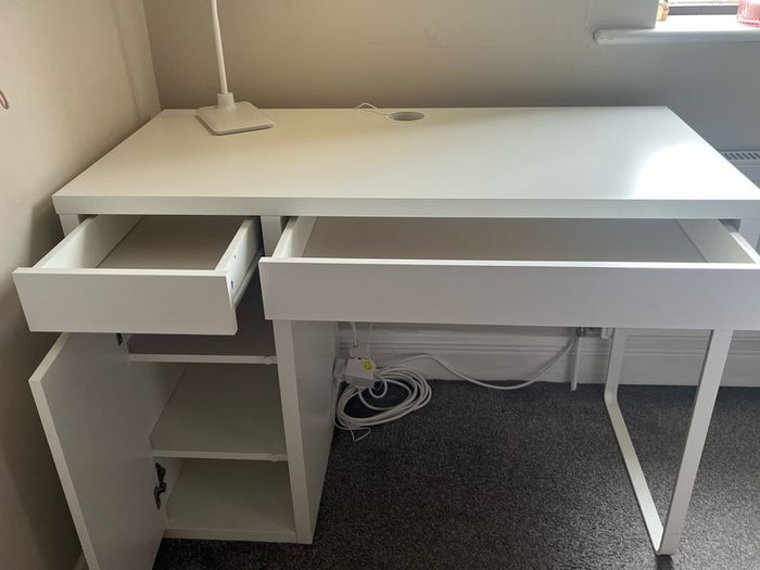 White Ikea Desk