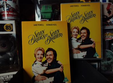 Seven Brides for Seven Brothers ! DVD with Slipcase ! 2001 !
