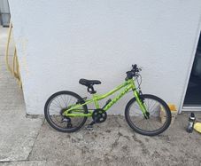 Carrera kids bike 20inch wheels