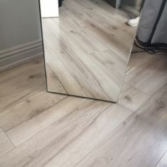 x2 mirror cubes, lamp tables