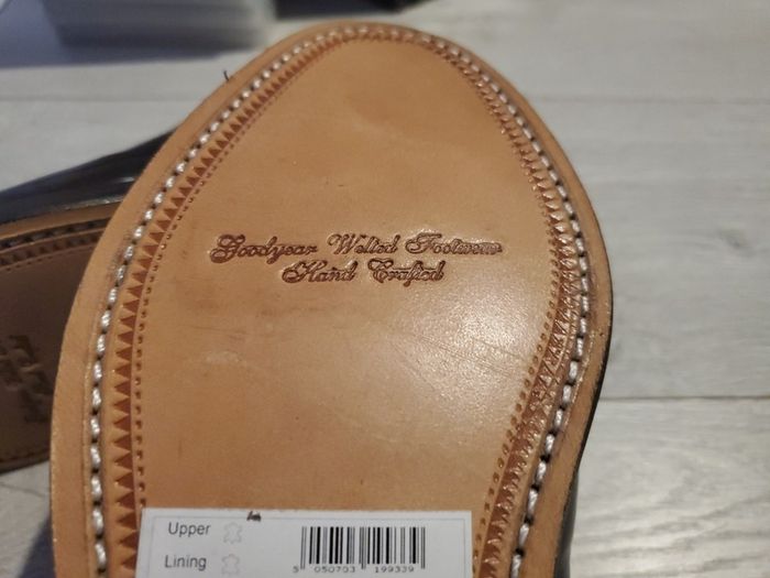 Men shoes