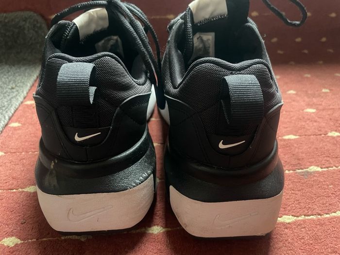 Nike Air Max size 7