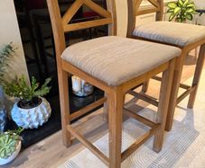 breakfast bar stool set