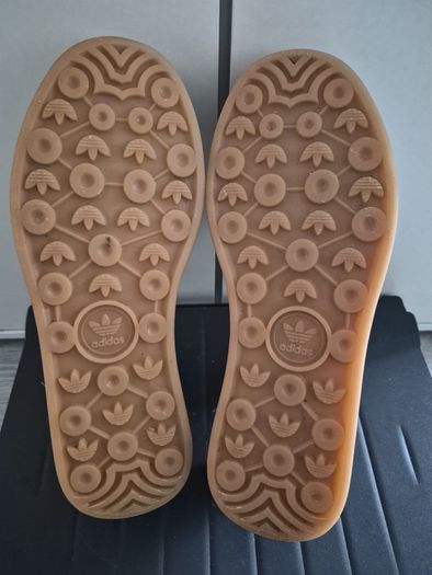 Adidas Shoes Size 7 UK