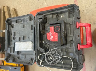Laser level