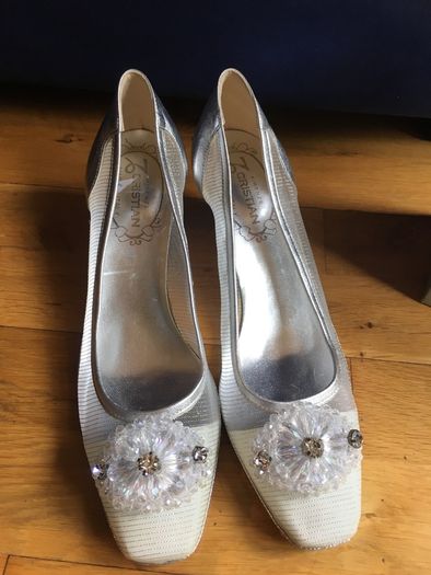CRISTIAN FIRENZE Silver Crystal Pumps 39.5      Slip-On Wedge Shoes