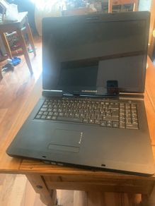 Alienware M9700i-R1